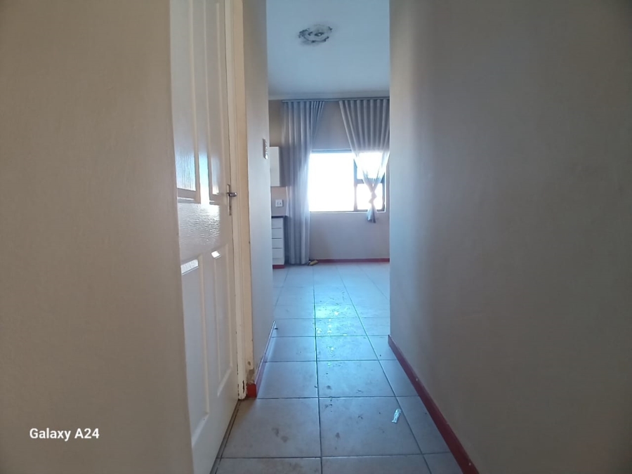 3 Bedroom Property for Sale in Graceland Eastern Cape